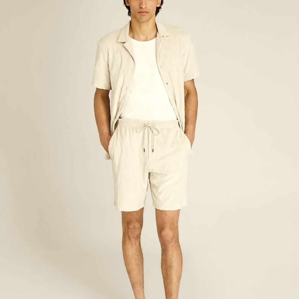 Jacquard Toweling Short - Brand New - NEVER WORN - Almond Milk